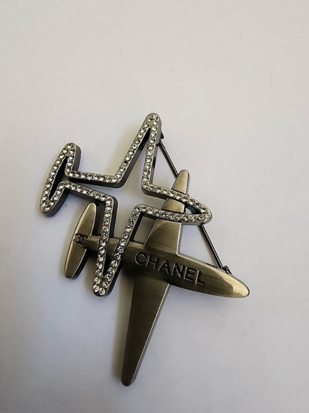 Authentic ChaneI  2016 Silver Crystal Embellished Airplane Brooch ✈️